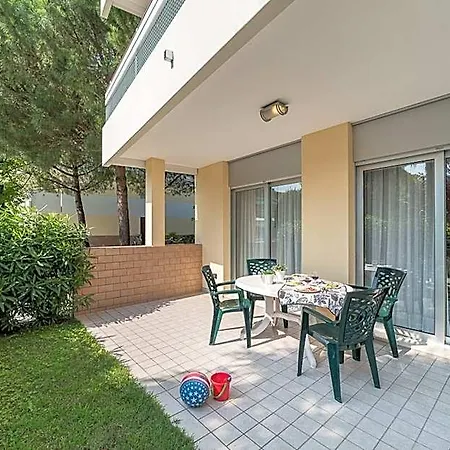 Gracious 3 Flat With Pool